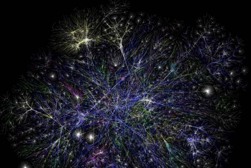 全国的なインターネット障害の原因は何でしょうか?