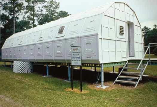 参考までに：人間は完全に自給自足の閉鎖環境で生き残ることができるでしょうか？