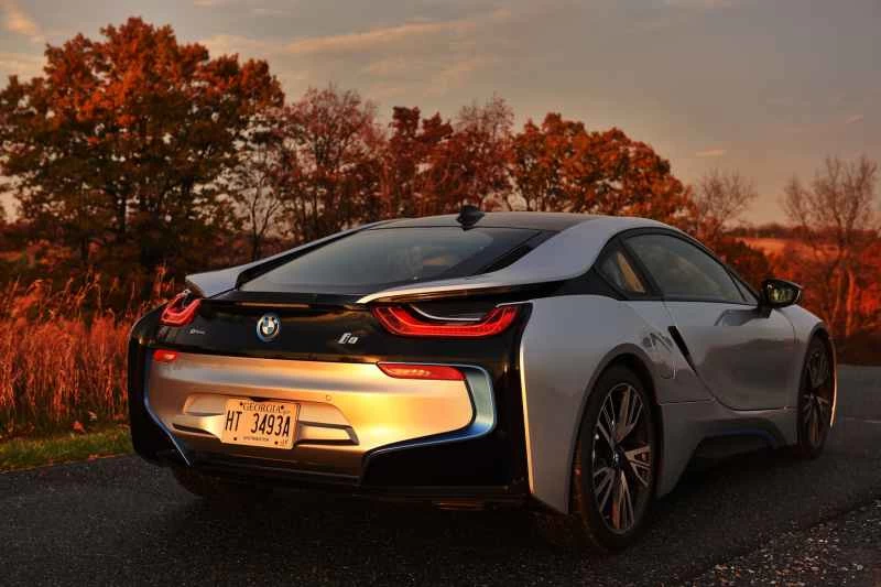 BMWの2015年型ハイブリッドi8
