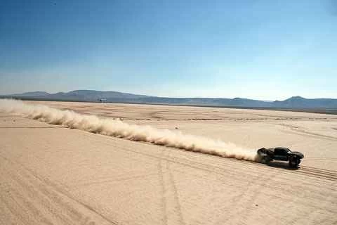 トロフィートラック