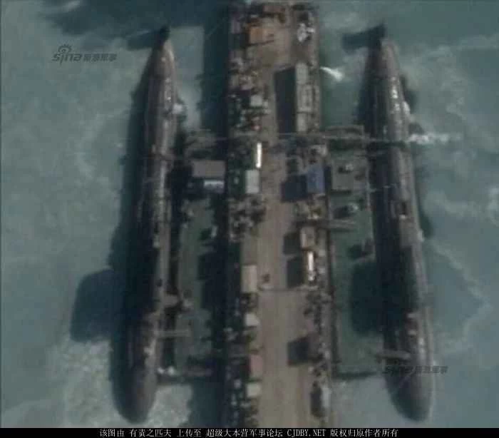 中国海軍093B型SSN原子力潜水艦