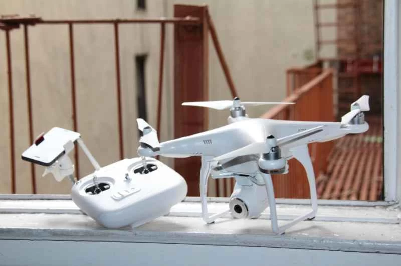 レビュー：DJI Phantom 2 Vision パーソナルドローン