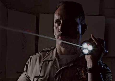 コブラ懐中電灯