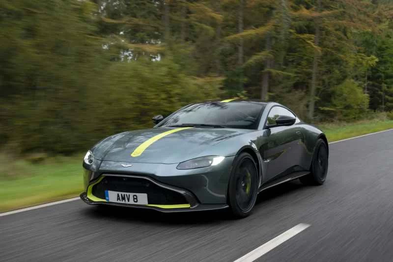 アストンマーティンのマニュアルトランスミッション「ヴァンテージ AMR」の初シフト