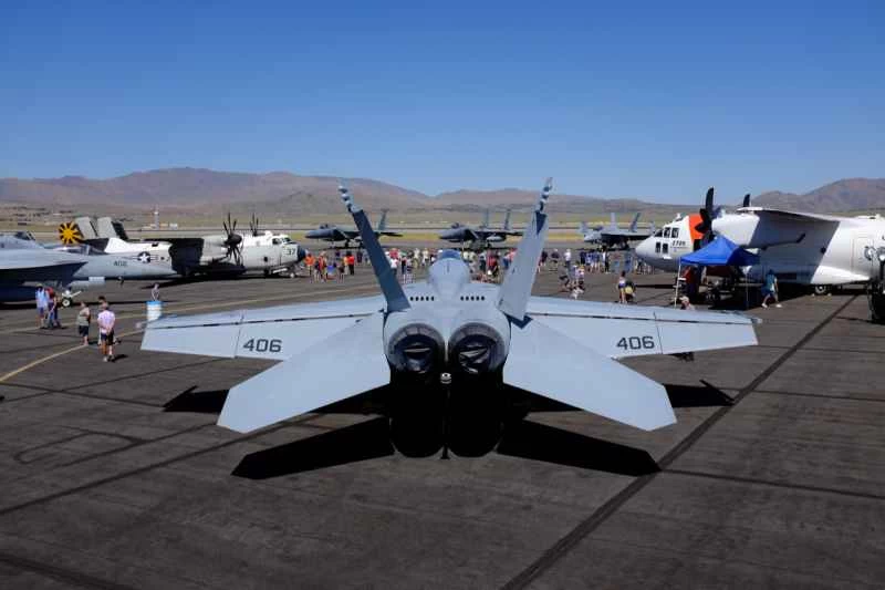 F/A-18E スーパーホーネット