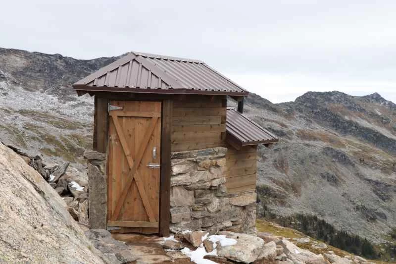 これらのトイレはミミズを使ってあなたの排泄物を堆肥化します。そして、それが私たちの未来です