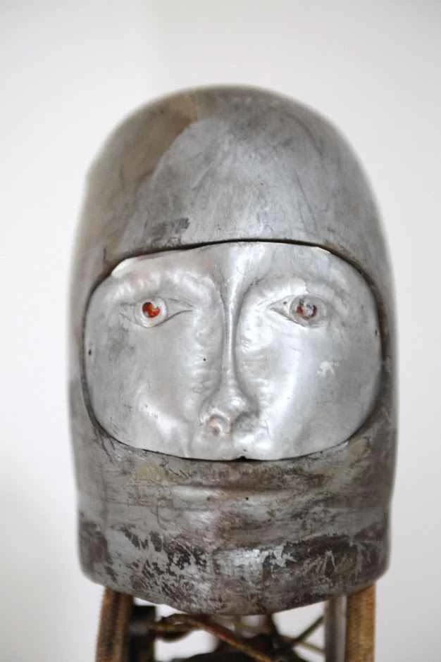 アンドロイドの顔