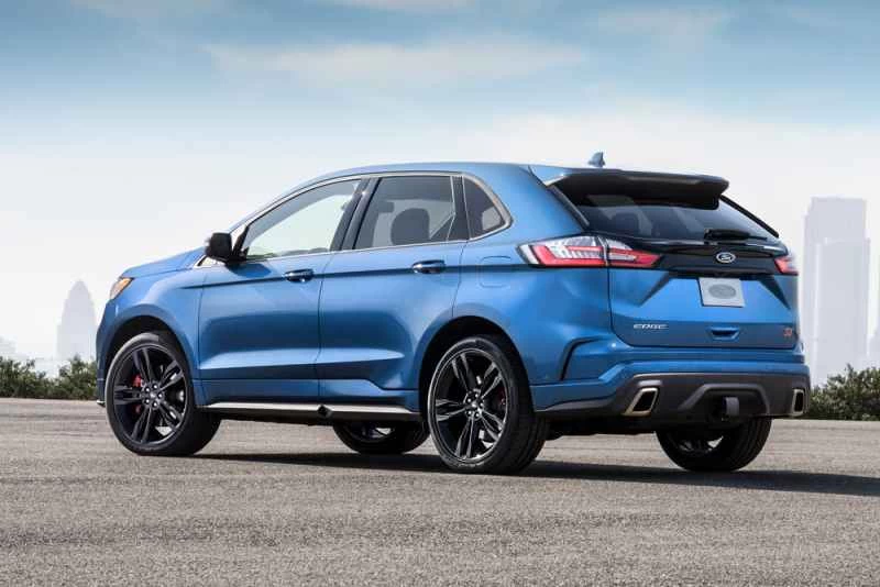 フォード エッジ ST