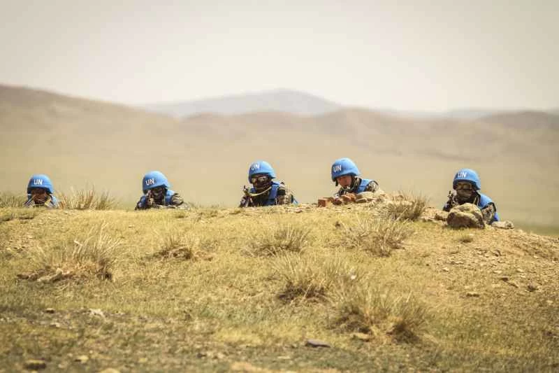 戦争において重要なのは味方だけではありません。彼らの味方も重要です。そして、彼らの味方も同様です。