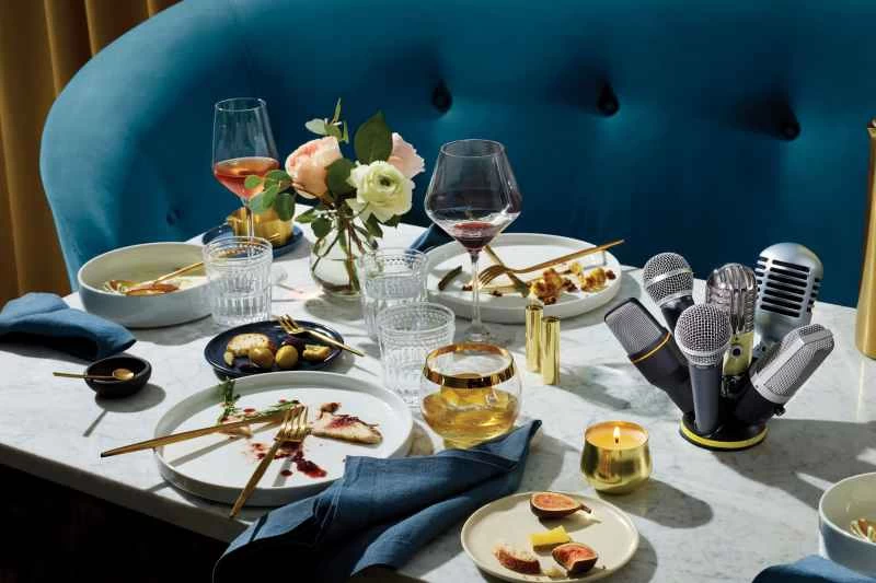 あなただけではありません。レストランの騒音がひどくなっています。しかし、改善策はいくつかあります。