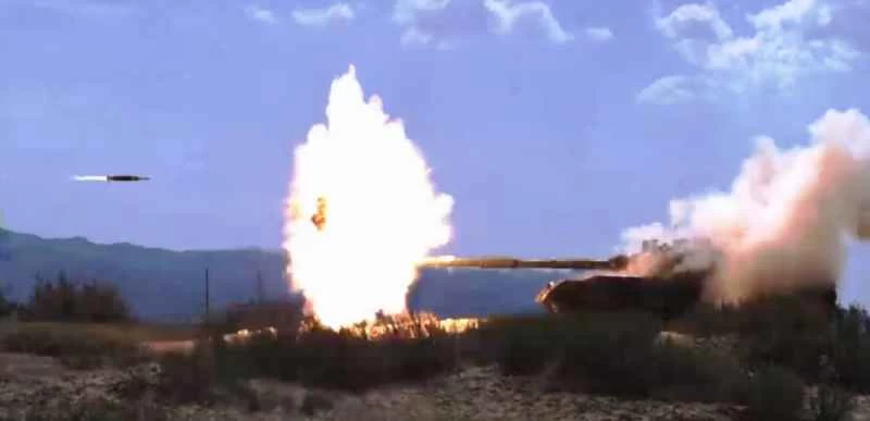 売り出し中：中国の最新改良戦車ラインナップ