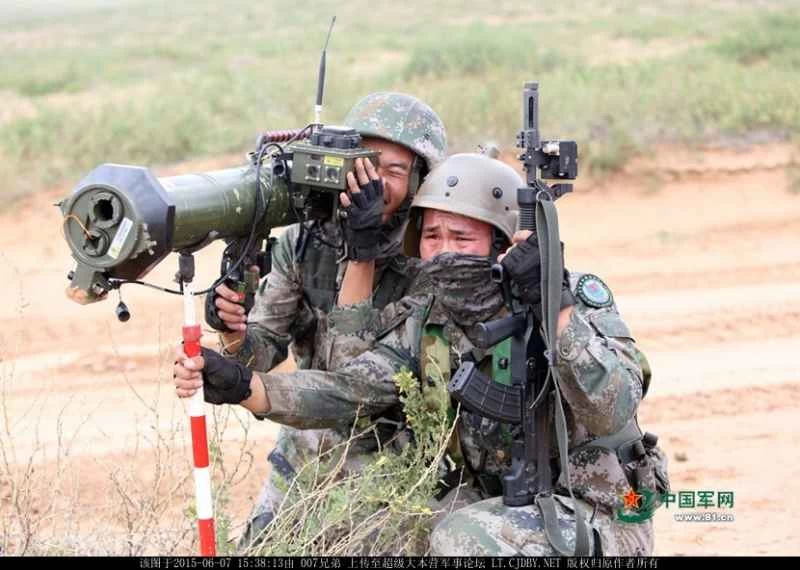 中国朱日和レーザー2015