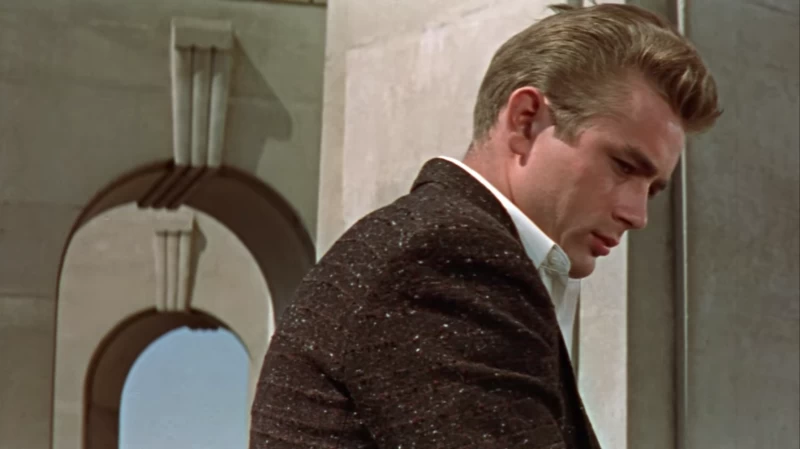 ジェームズ・ディーンの映画復帰を牽引した物議を醸す技術